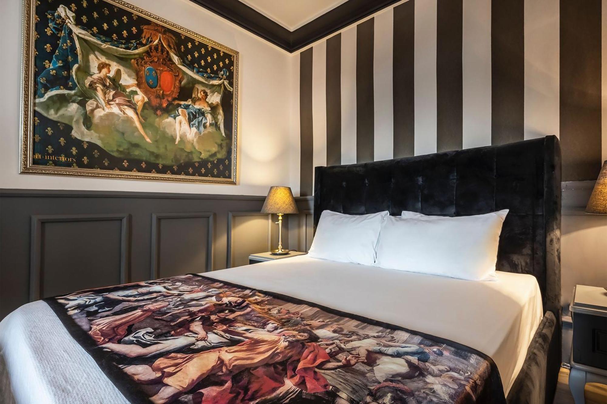 فندق Art & Interiors غومْبيت المظهر الخارجي الصورة